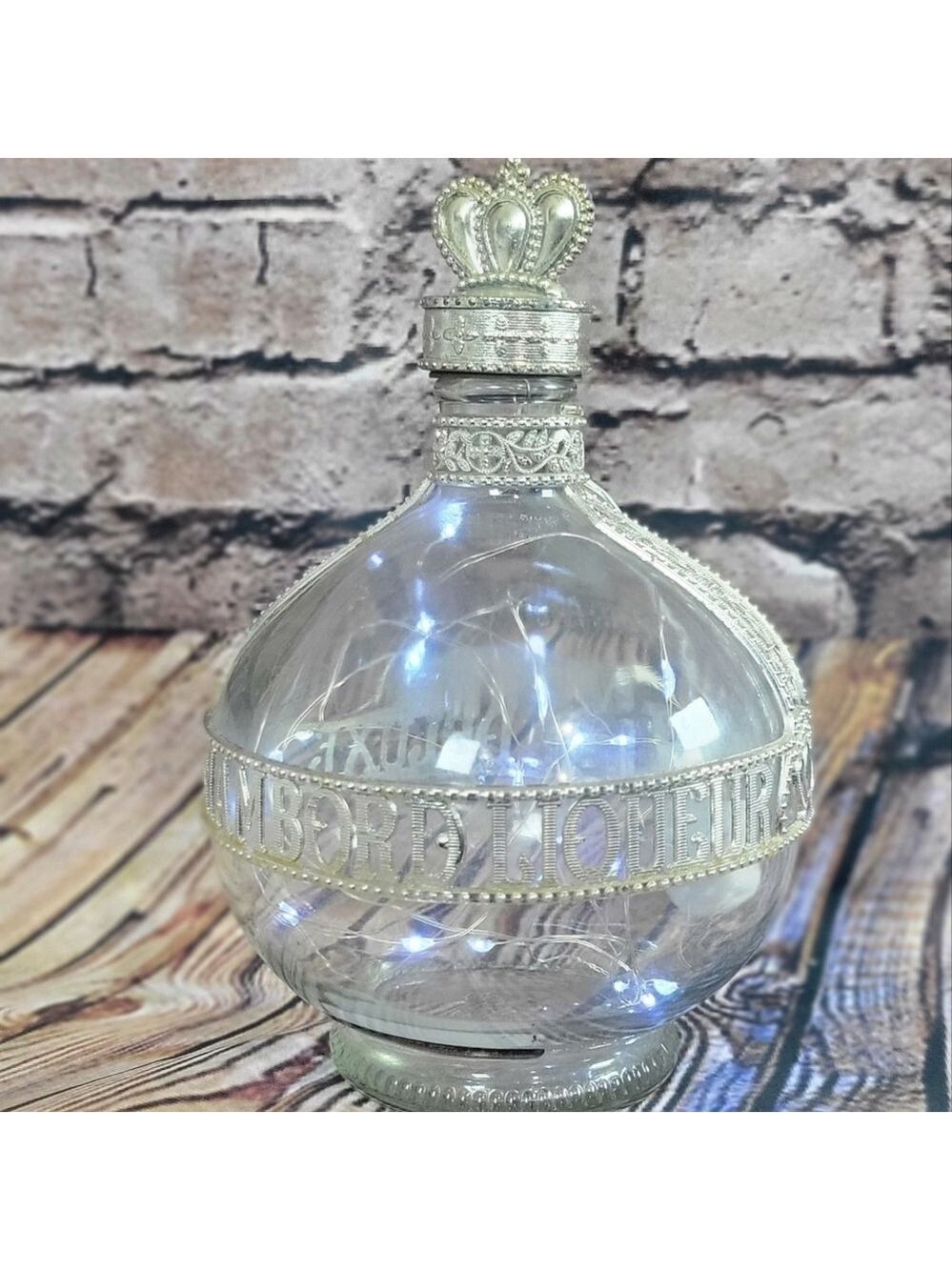 Vintage Chambord Royal Deluxe Liqueur Bottle Fairy Lights - Picture 3 of 8